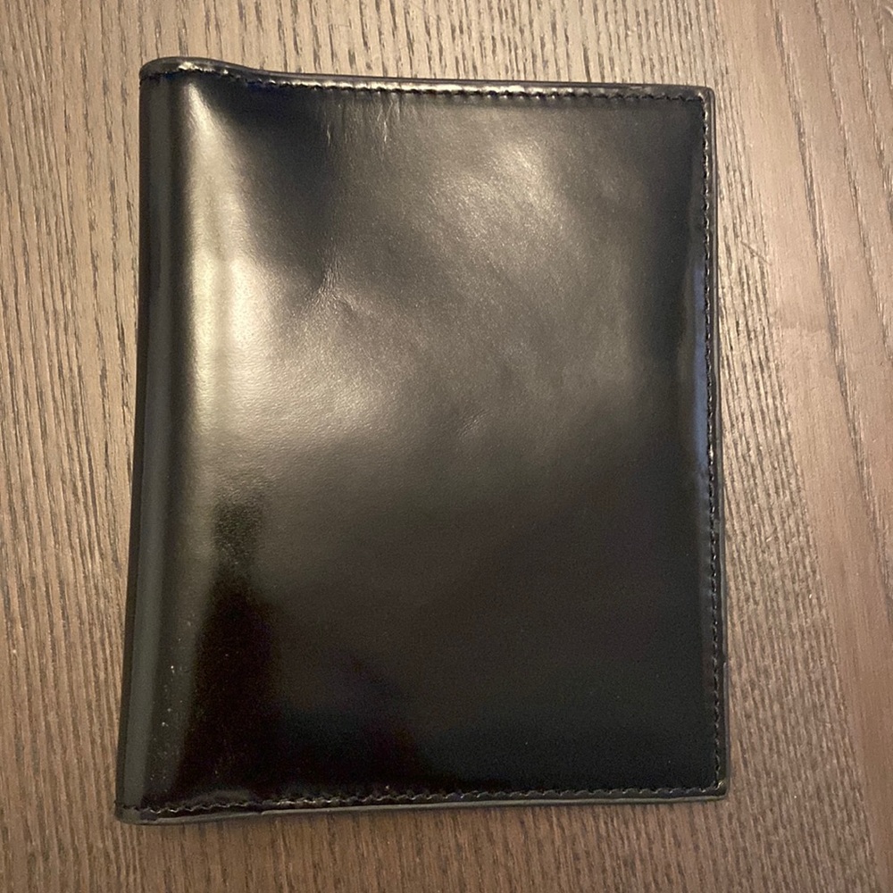 Fossil Passport Holder